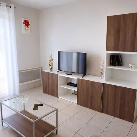 아파트 Jardin De Themis, T2, 4p, Parking, Terrasse *