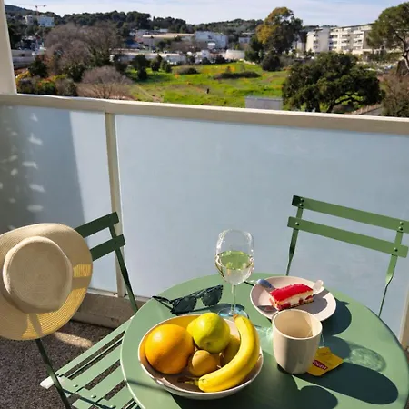 Jardin De Themis, T2, 4p, Parking, Terrasse *